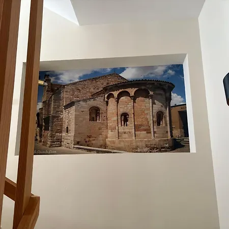Casa Entremuseos Nyaraló *