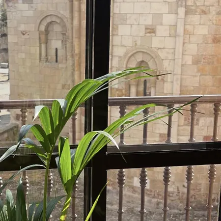 Casa Entremuseos Nyaraló Zamora
